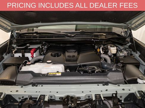 Certified 2025 Toyota Tundra SR5 w/ TRD Off-Road Package AWD/4WD image 18