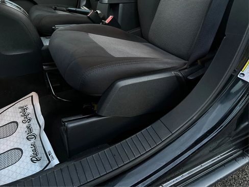 Used 2015 Jeep Compass Sport w/ Power Value Group image 21