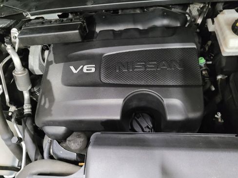 Used 2017 Nissan Pathfinder SV w/ SV Cold Weather Package AWD/4WD image 30