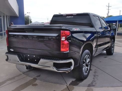 Certified 2022 Chevrolet Silverado 1500 LT AWD/4WD image 14