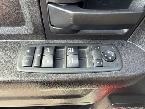 Used 2018 RAM 3500 Tradesman w/ Chrome Appearance Group AWD/4WD image 26