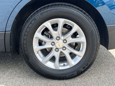 Used 2019 Chevrolet Equinox LT w/ Driver Convenience Package image 13