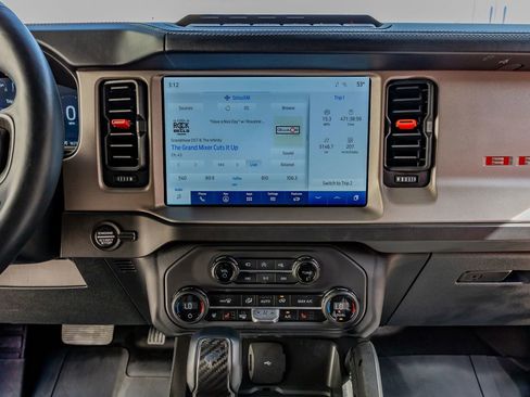 Used 2023 Ford Bronco Raptor image 24