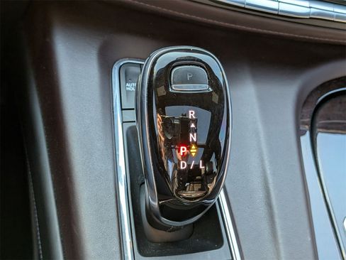 Used 2021 Cadillac Escalade Sport Platinum w/ Heavy-Duty Trailer Package image 27