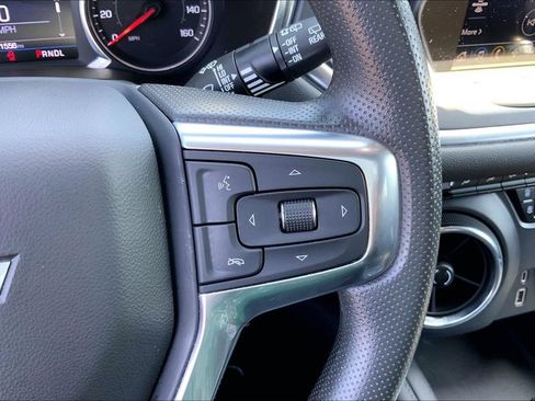 Used 2021 Chevrolet Blazer LT FWD image 12