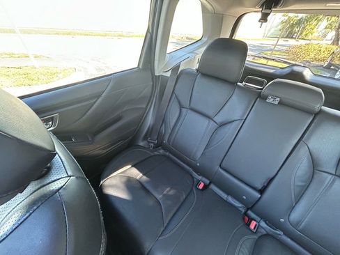 Used 2020 Subaru Forester Limited image 11