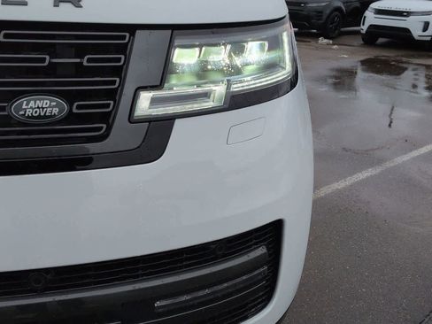 New 2026 Land Rover Range Rover Long Wheelbase SE image 7