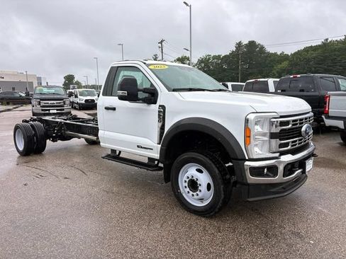 Used 2023 Ford F550 2WD Regular Cab Super Duty image 1