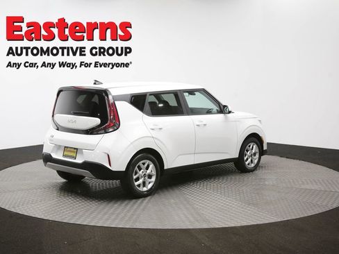 Used 2024 Kia Soul LX w/ Option Group 015 image 38