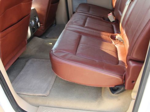 Used 2013 Ford F150 King Ranch w/ King Ranch Luxury Pkg image 22