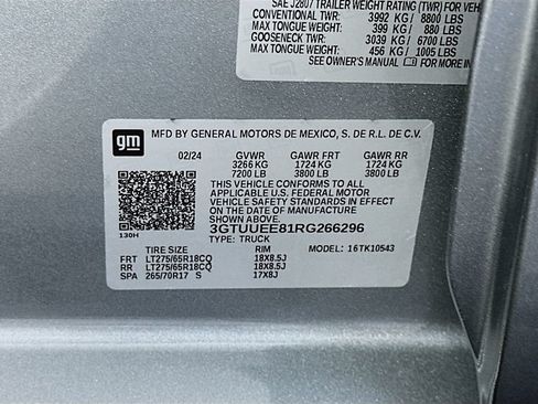Used 2024 GMC Sierra 1500 AT4 w/ Technology Package AWD/4WD image 36