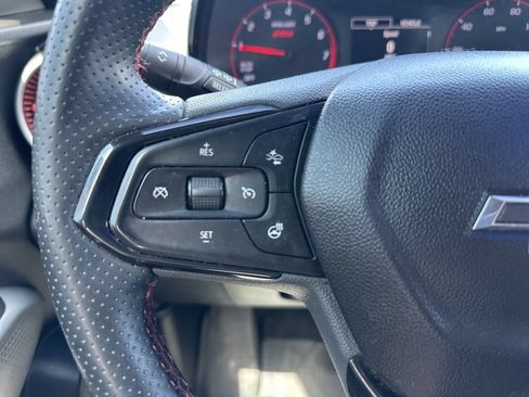 Used 2024 Chevrolet Trax RS w/ Driver Confidence Package FWD image 16