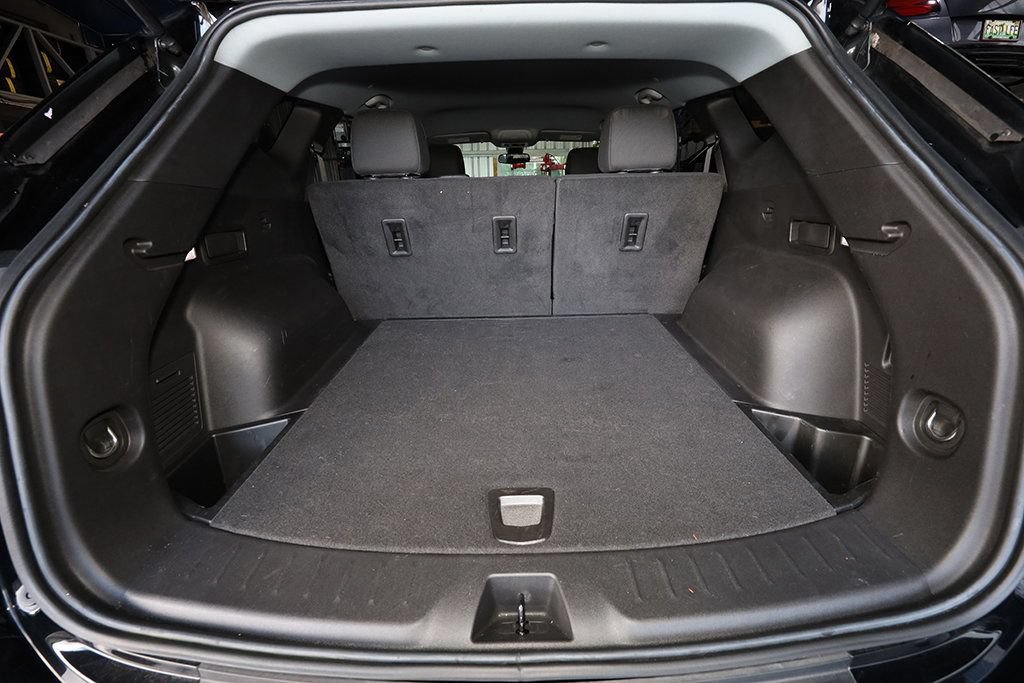 Used 2022 Chevrolet Blazer LT FWD image 16