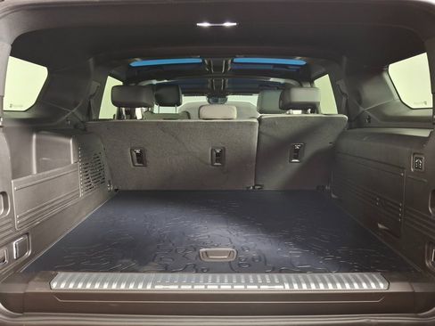 Used 2024 GMC Hummer EV 3X w/ LPO, Illumination Package image 30