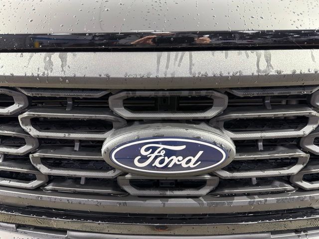 Used 2024 Ford F150 XL AWD/4WD image 5