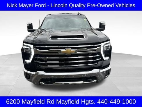 Used 2024 Chevrolet Silverado 3500 LTZ w/ LTZ Convenience Package image 2