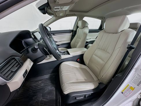 Used 2019 Honda Accord EX-L image 13