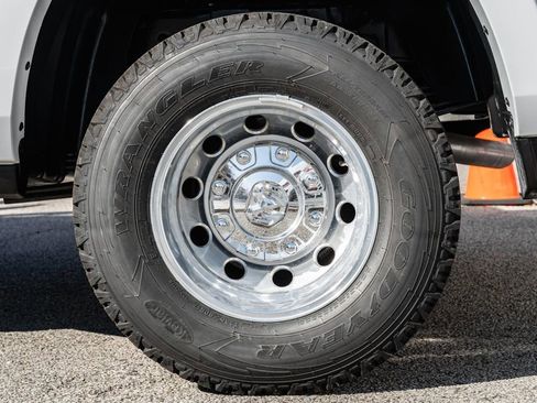 New 2026 RAM 3500 Longhorn image 24