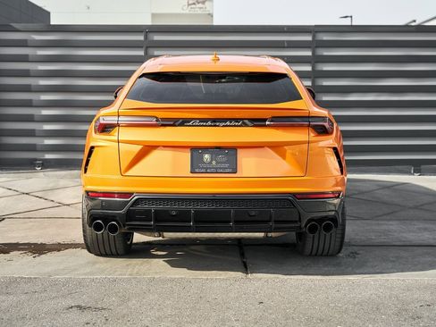Used 2022 Lamborghini Urus image 15