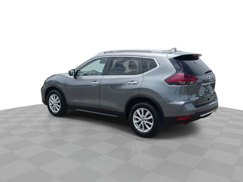 Used 2020 Nissan Rogue SV FWD image 6