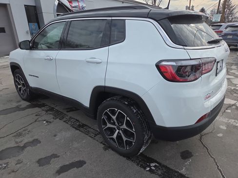 New 2026 Jeep Compass Limited image 4