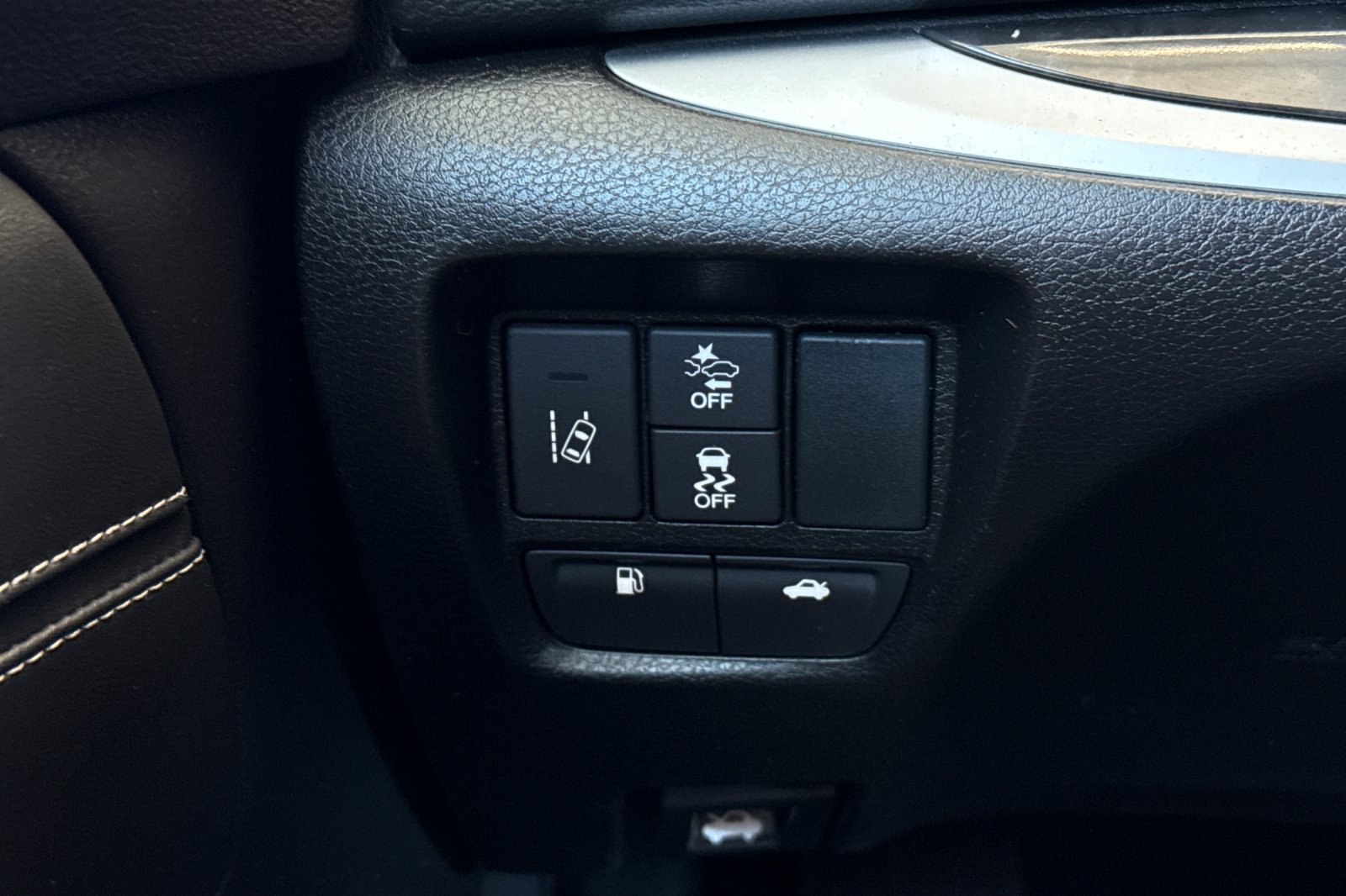 Used 2020 Acura TLX w/ Technology Package AWD/4WD image 38