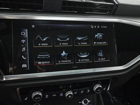 Certified 2025 Audi Q3 2.0T Premium w/ Convenience Package image 13