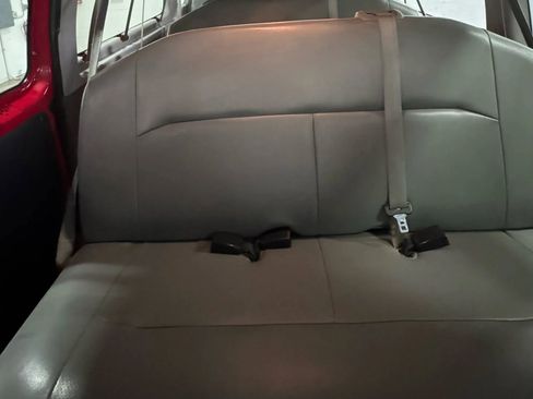 Used 2013 Ford E-350 and Econoline 350 XL w/ PWR Windows & Locks Group image 14
