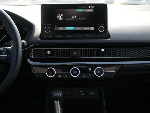 Used 2024 Honda Civic LX image 24