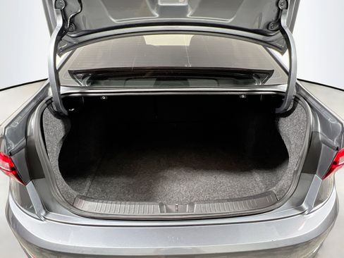 Used 2021 Volkswagen Jetta S image 34