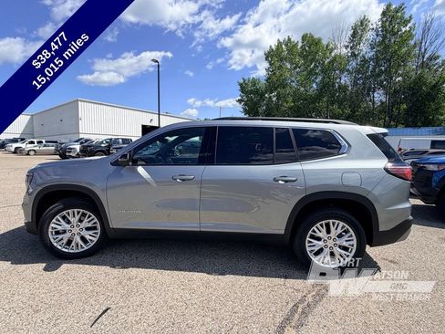 Used 2024 GMC Acadia Elevation w/ Luxury Package AWD/4WD image 6