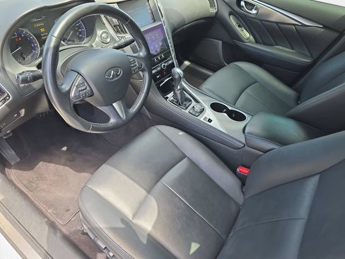 Certified 2017 INFINITI Q50 Signature Edition w/ Cargo Package (L95) RWD image 16