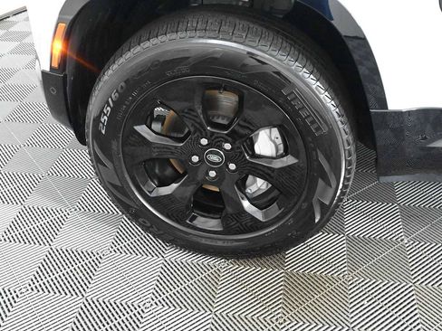 Used 2022 Land Rover Defender 110 X-Dynamic SE AWD/4WD image 6