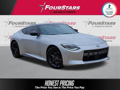 Used 2024 Nissan Z Performance w/ Floor Mat Package image 1