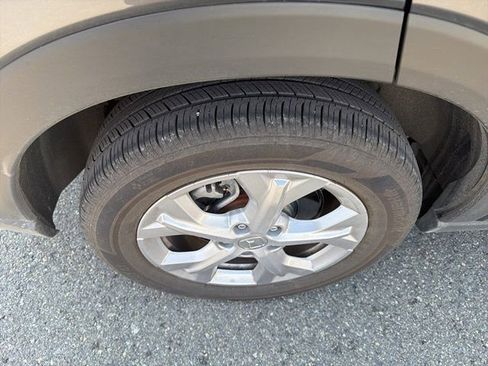 Used 2024 Honda HR-V LX image 6