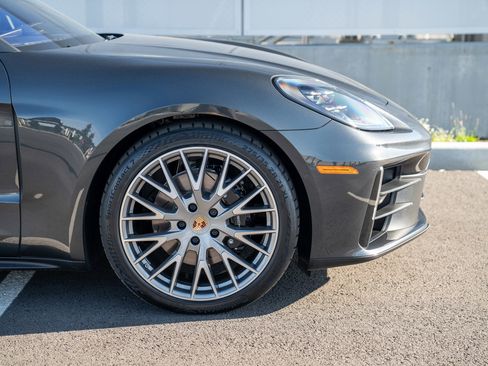 New 2026 Porsche Panamera 4 AWD/4WD image 9