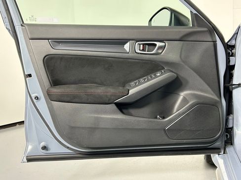 Used 2025 Honda Civic Type R image 33