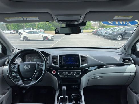 Used 2019 Honda Ridgeline RTL-E image 10