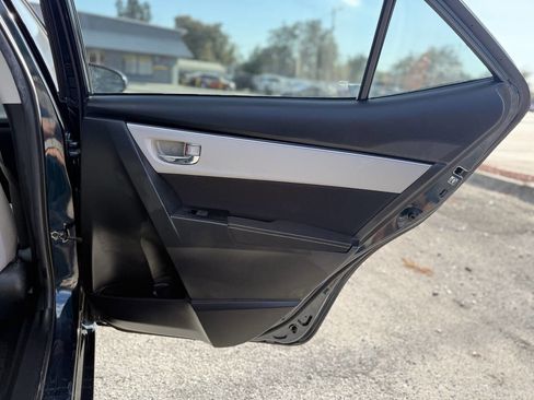 Used 2019 Toyota Corolla LE image 24