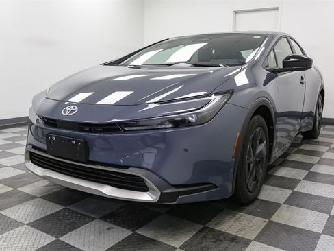 New 2026 Toyota Prius Plug-In Hybrid image 4