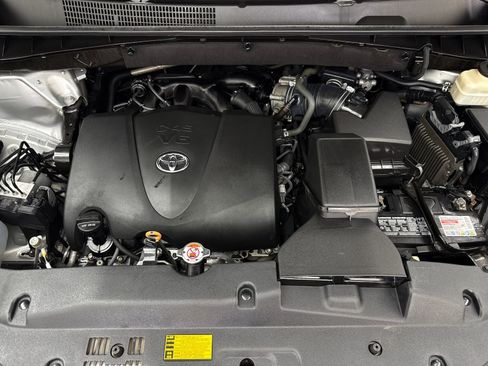Used 2018 Toyota Highlander Limited FWD image 57