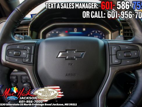 Used 2022 Chevrolet Silverado 1500 ZR2 w/ Technology Package image 13