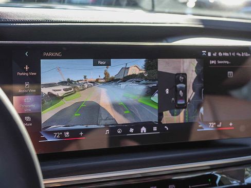 New 2026 BMW 740i w/ Premium Package image 22