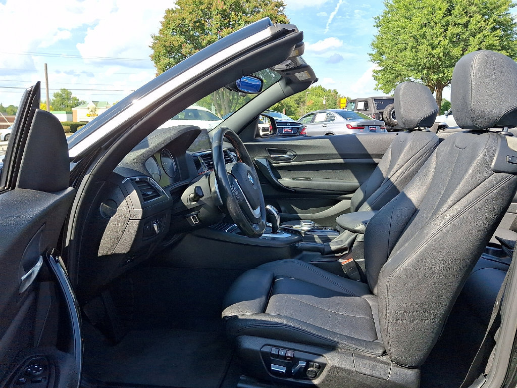 Used 2020 BMW 230i xDrive Convertible w/ Premium Package AWD/4WD image 13