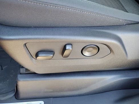 New 2026 GMC Sierra 1500 Elevation image 7