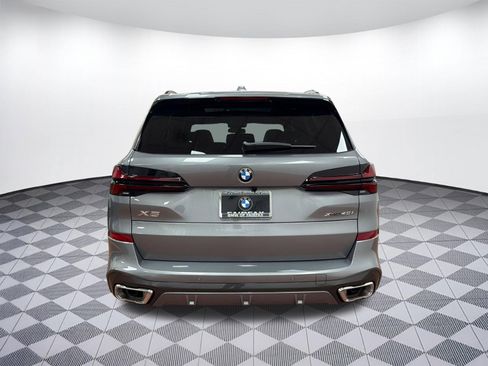 Used 2026 BMW X5 xDrive40i w/ M Sport Package AWD/4WD image 10