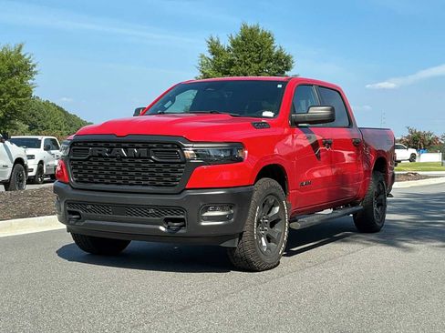 Used 2025 RAM 1500 Warlock AWD/4WD image 9