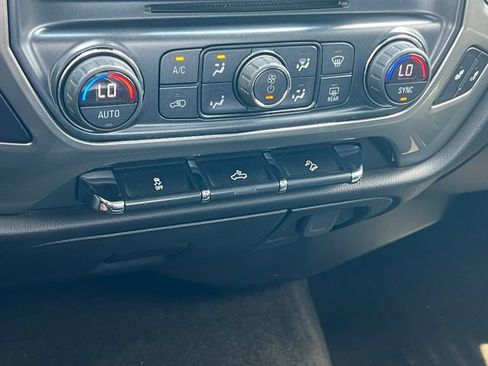 Used 2018 Chevrolet Silverado 1500 LT w/ Rally 2 Edition AWD/4WD image 27