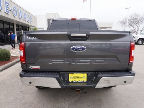 Used 2018 Ford F150 XLT w/ Equipment Group 302A Luxury image 5