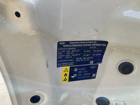 Used 2019 MINI Cooper 2-Door Hardtop image 25